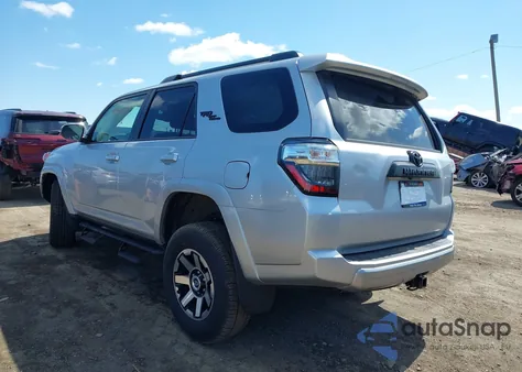 2023 Toyota 4Runner Trd Off Road Premium z USA, uszkodzony, nr VIN JTERU5JR8P6104230